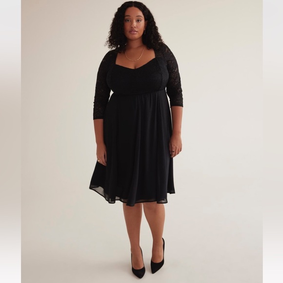 EUC 1X Penningtons Black Lace Dress - Picture 2 of 9